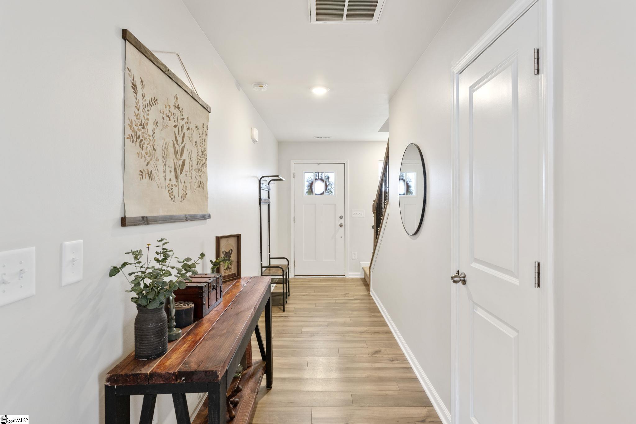 1929 Landrow Lane Boiling Springs, SC 29316 - Photo 9 of 32