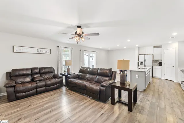 $254,999 | 1929 Landrow Lane, Boiling Springs, SC 29316