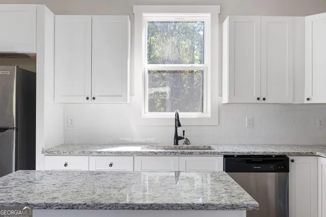 $2,000 | 205 Pinecrest Road, Cedartown, GA 30125