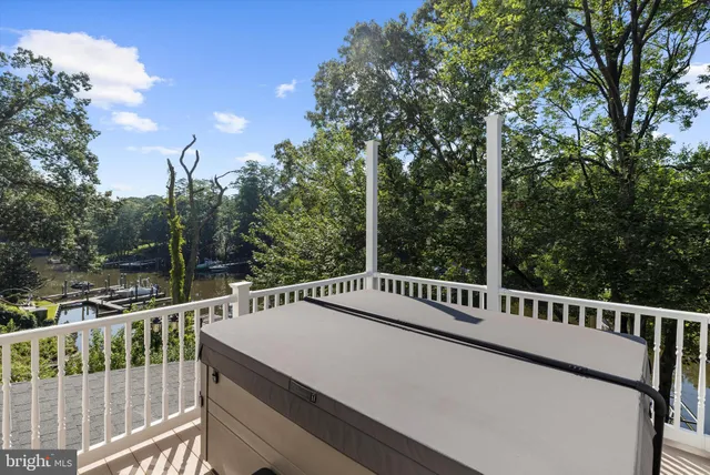 $850,000 | 619 Riverside Drive, Pasadena, MD 21122