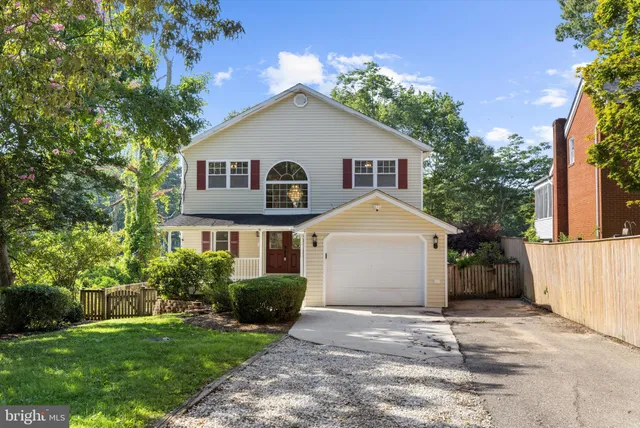 $850,000 | 619 Riverside Drive, Pasadena, MD 21122