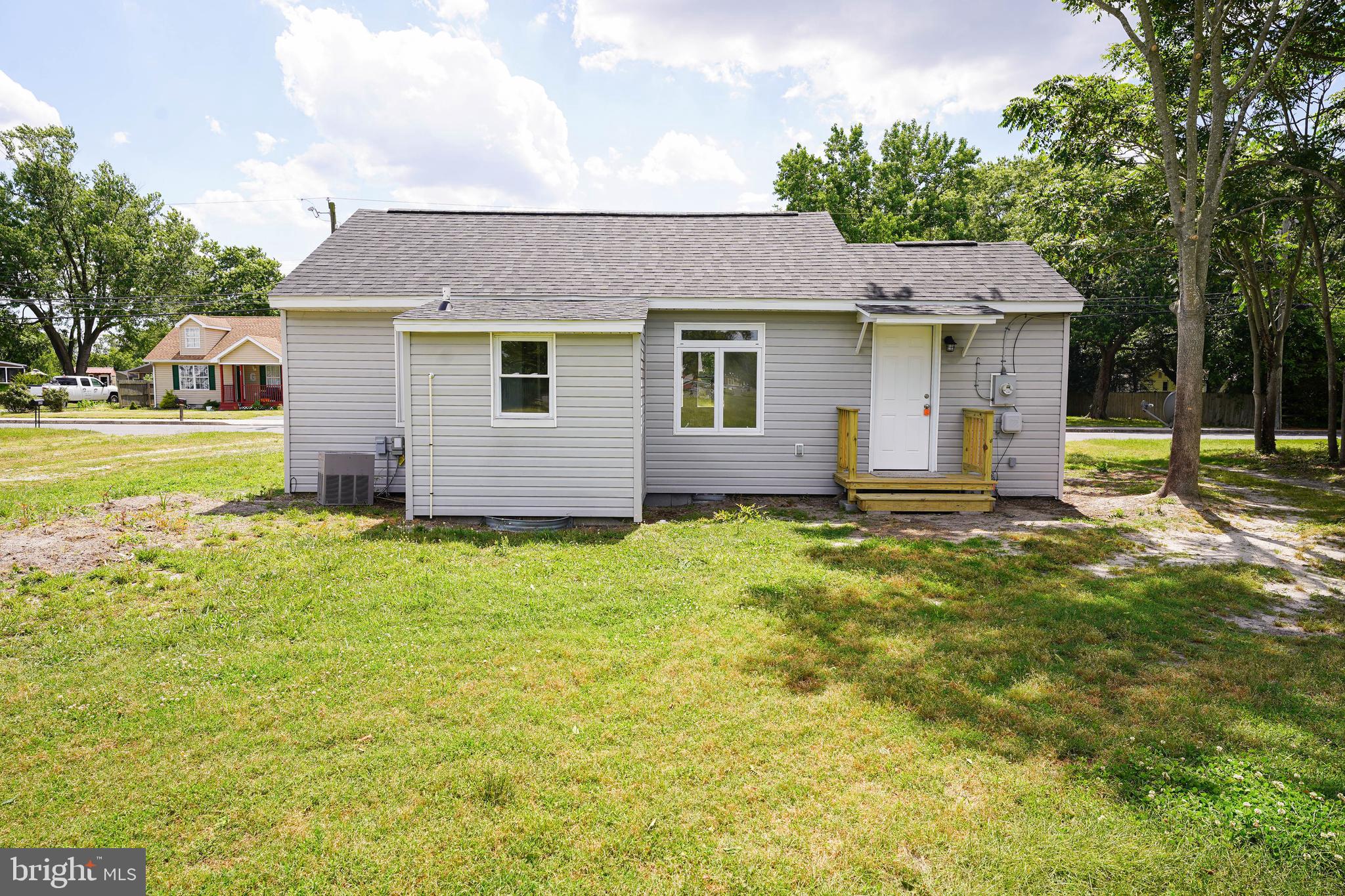 407 St Lukes Road Fruitland, MD 21826 - Photo 2 of 29