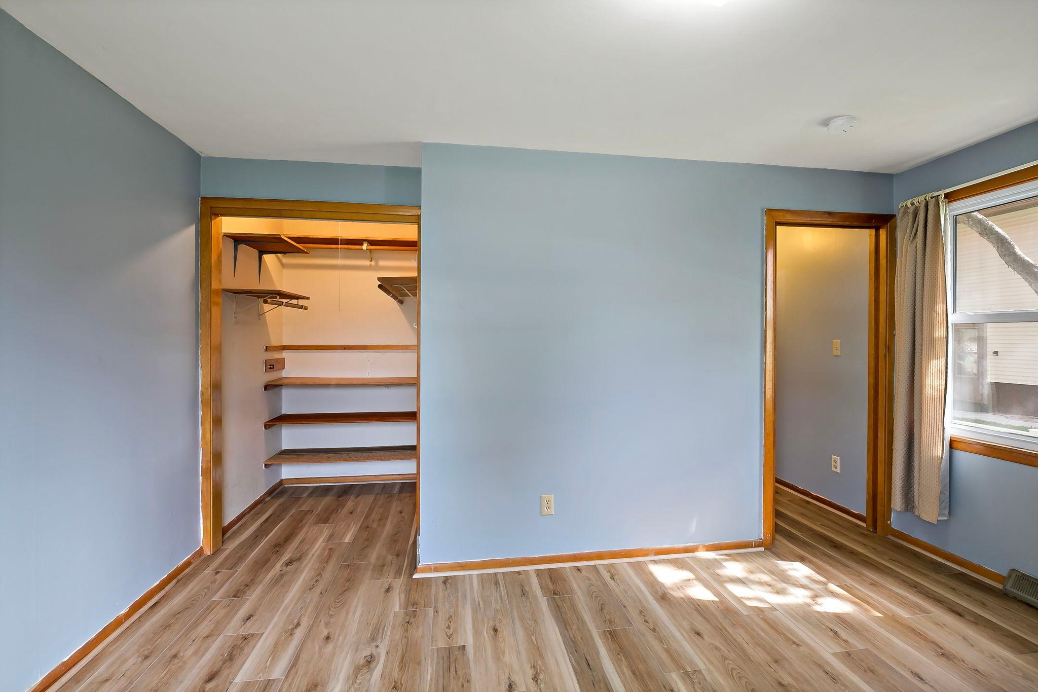 615 7th Street Kenyon, MN 55946 - Photo 17 of 38