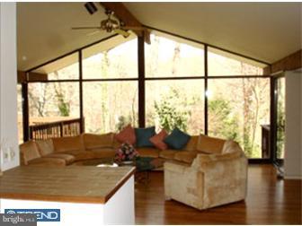 619 Broad Acres Road Narberth, PA 19072 - Photo 4 of 12 Living Room