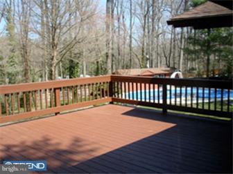 619 Broad Acres Road Narberth, PA 19072 - Photo 8 of 12 Bedroom - Main