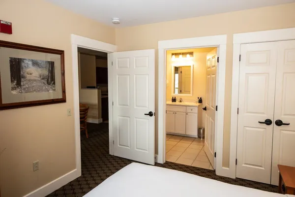 $105,000 | 246-248 Qtr I Jackson Gore Inn, Ludlow, VT 05149