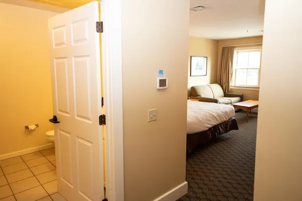 $105,000 | 246-248 Qtr I Jackson Gore Inn, Ludlow, VT 05149