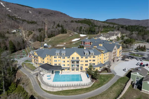 $105,000 | 246-248 Qtr I Jackson Gore Inn, Ludlow, VT 05149