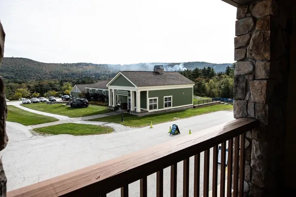 $105,000 | 246-248 Qtr I Jackson Gore Inn, Ludlow, VT 05149