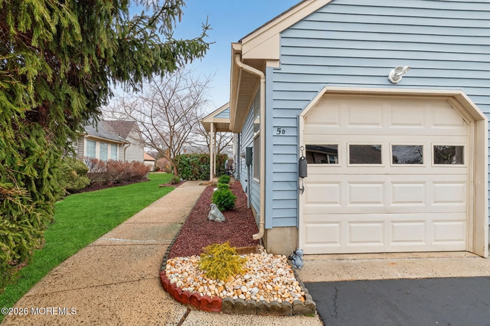 5 Scarborough Road, Unit D Monroe Township, NJ 08831 - Photo 19 of 28 a view of a back yard of the house