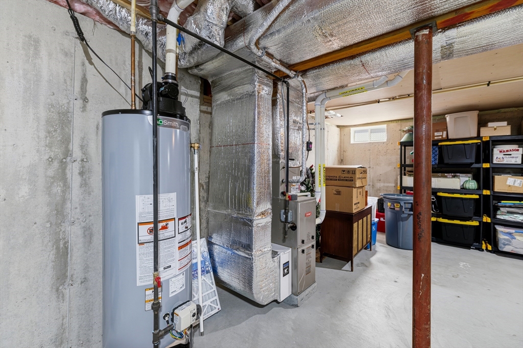 357 County Street Fall River, MA 02723 - Photo 23 of 33