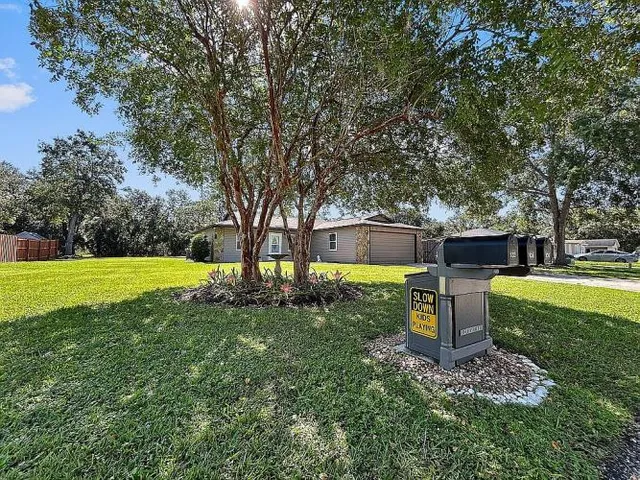 $317,500 | 136 Paul Revere Road, Bartow, FL 33830