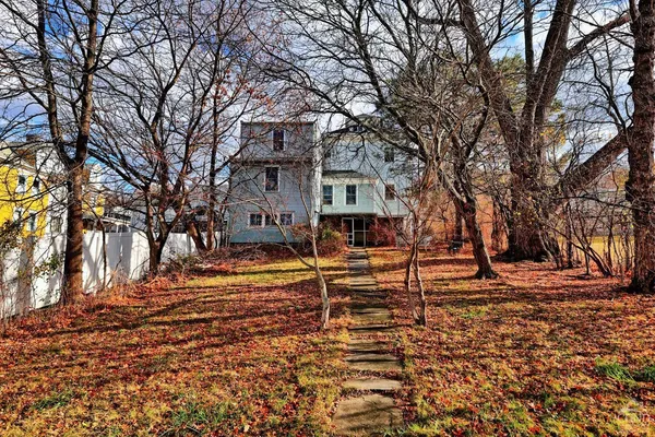 $850,000 | 49-51 Worth Avenue, Hudson, NY 12534