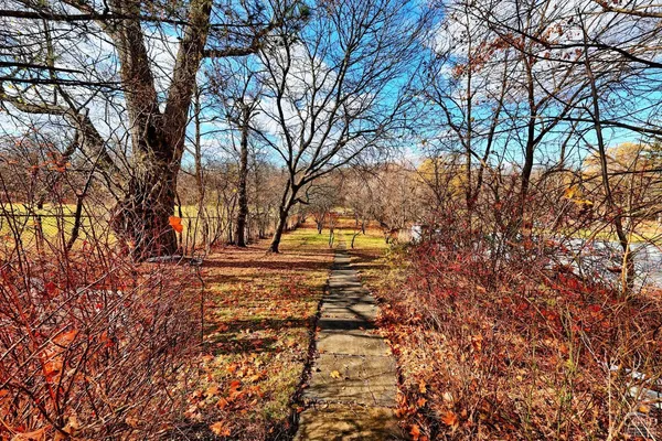 $850,000 | 49-51 Worth Avenue, Hudson, NY 12534