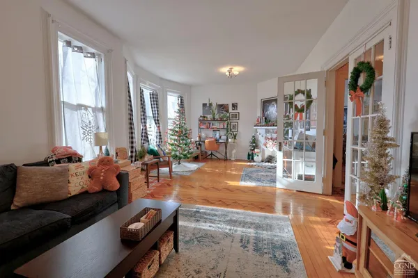 $850,000 | 49-51 Worth Avenue, Hudson, NY 12534