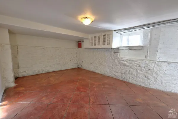 $850,000 | 49-51 Worth Avenue, Hudson, NY 12534