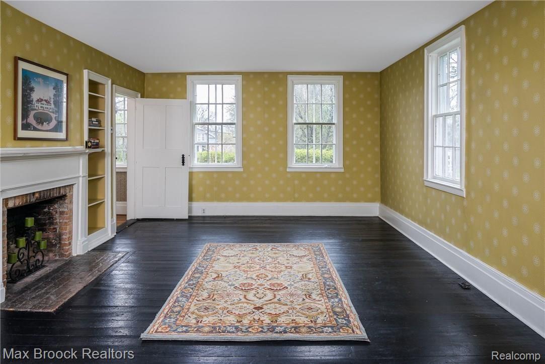 999 East Tienken Road Rochester, MI 48306 - Photo 10 of 27 999 E. Tienken, Rochester Hills MI, Wilson, 05-02-16-1186-Edit