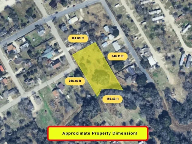 $10,999 | 900 South Buchanan Street, Beeville, TX 78102