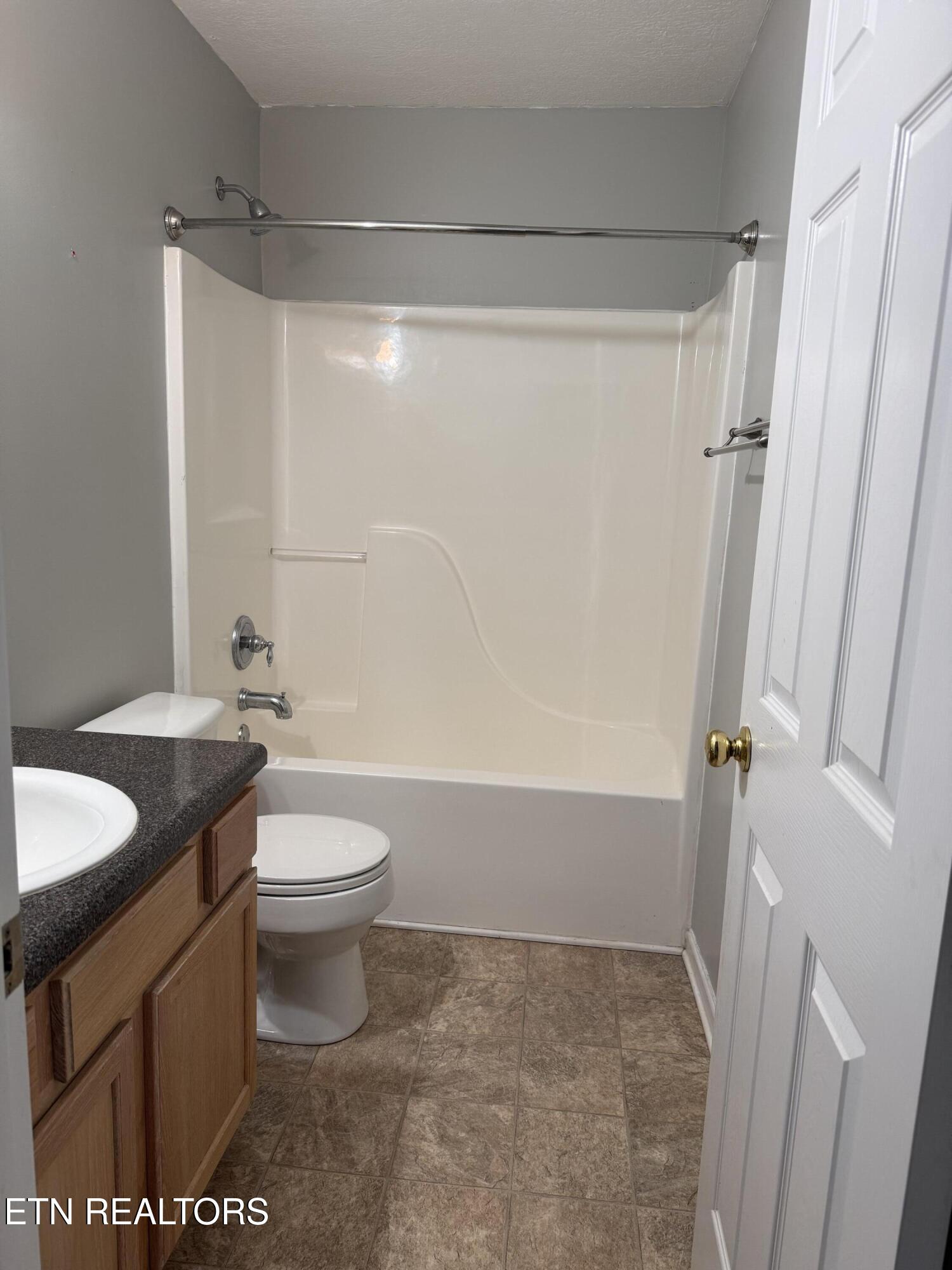 7847 Dawnview Road Powell, TN 37849 - Photo 21 of 38 IMG_2048