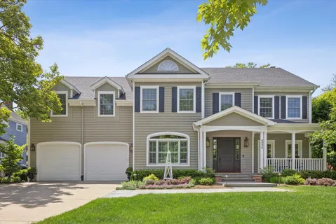 $2,050,000 | 4024 Johnson Avenue, Western Springs, IL 60558