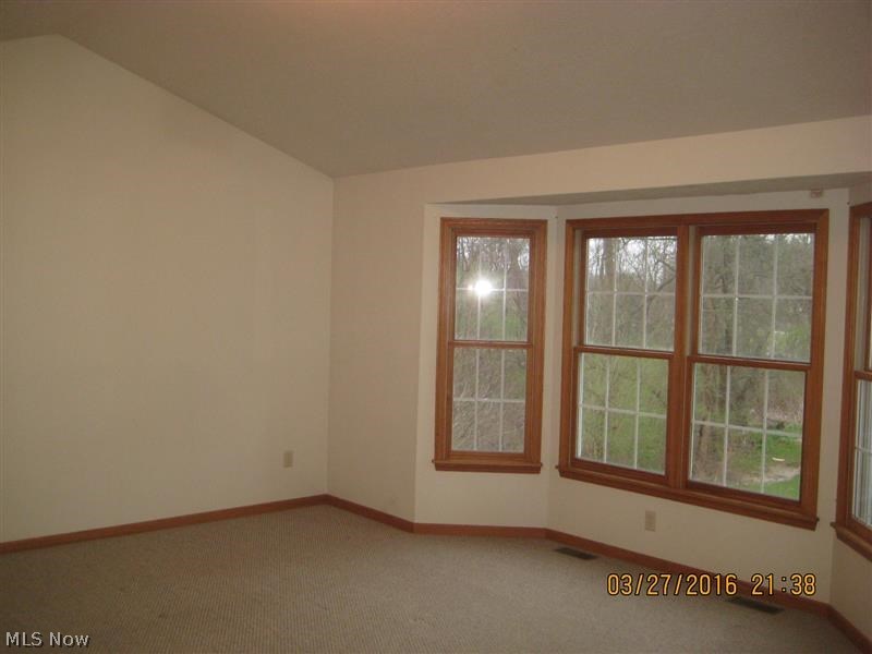 3140 Grenfall Road Norton, OH 44203 - Photo 10 of 14 Gallery Image 10