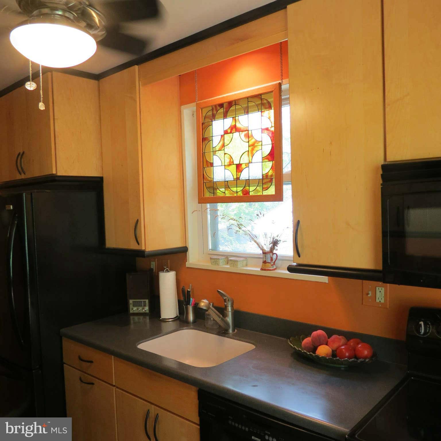 12713 Helen Road Silver Spring, MD 20906 - Photo 13 of 25 Kitchen
