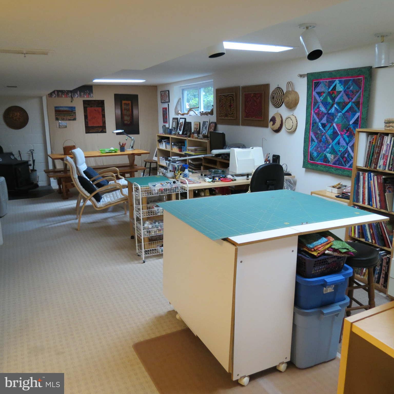 12713 Helen Road Silver Spring, MD 20906 - Photo 18 of 25 Family Room