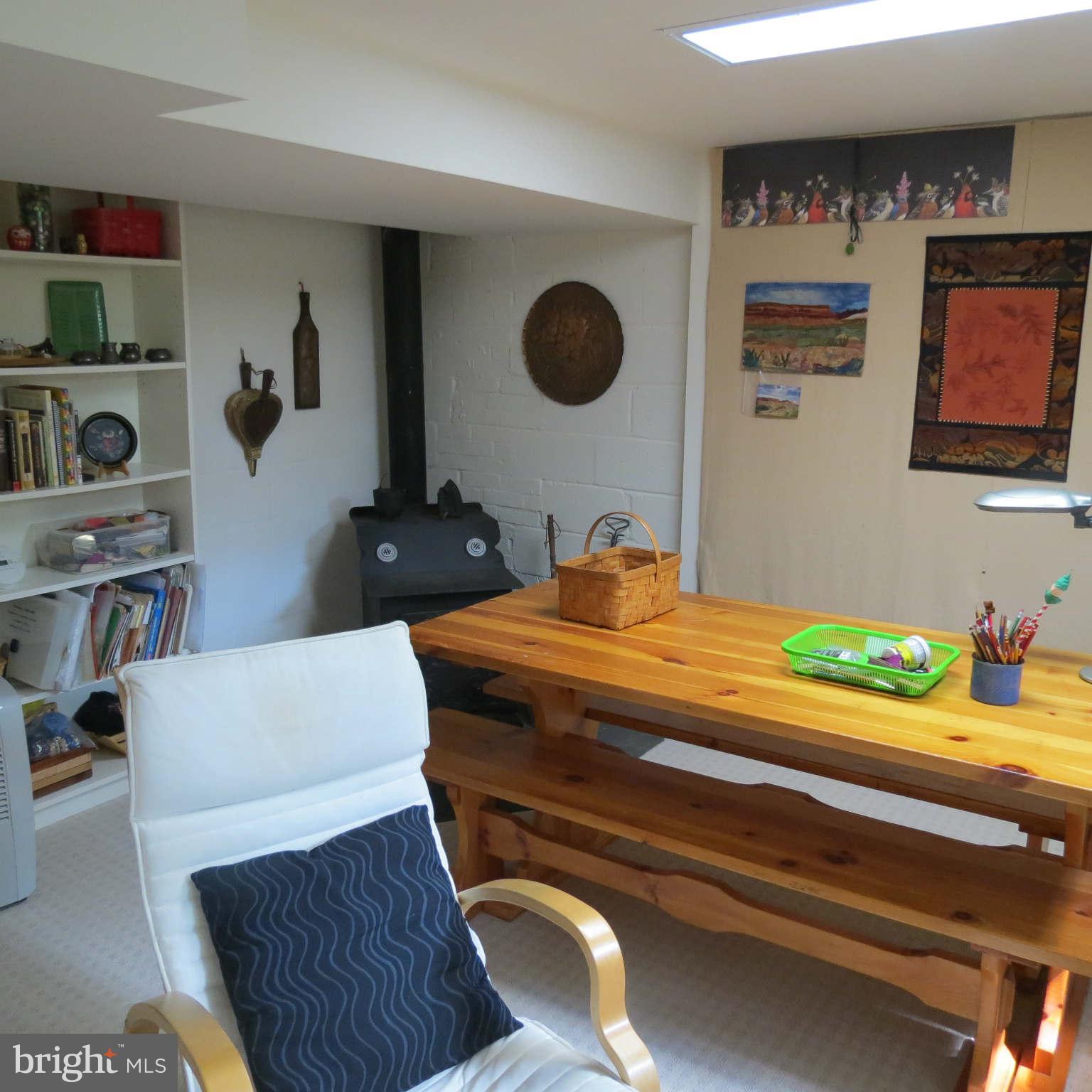 12713 Helen Road Silver Spring, MD 20906 - Photo 19 of 25 Family Room