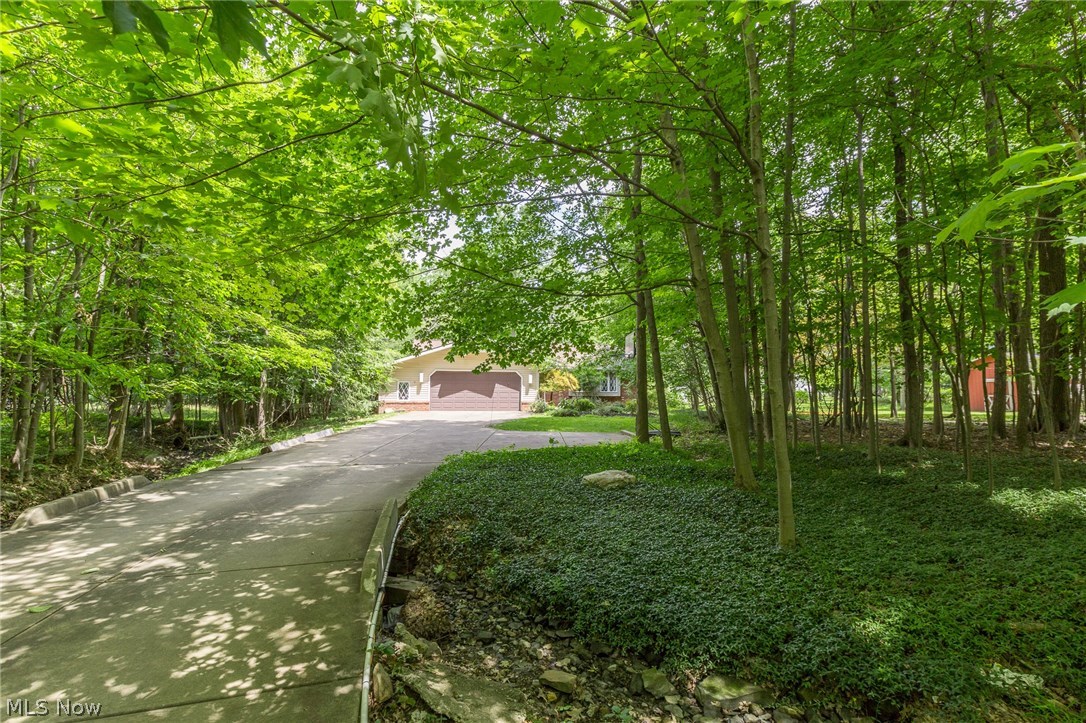 5891 Highland Road Cleveland, OH 44143 - Photo 31 of 33