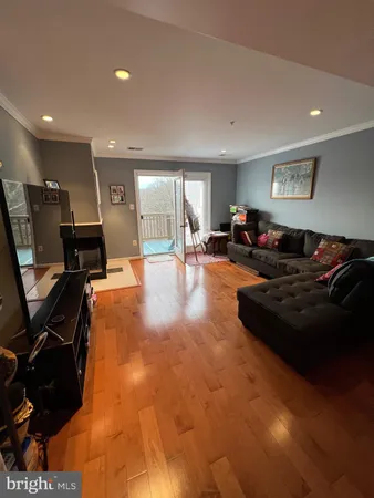 $3,000 | 456 Overlook Drive, Unit 456, Occoquan, VA 22125