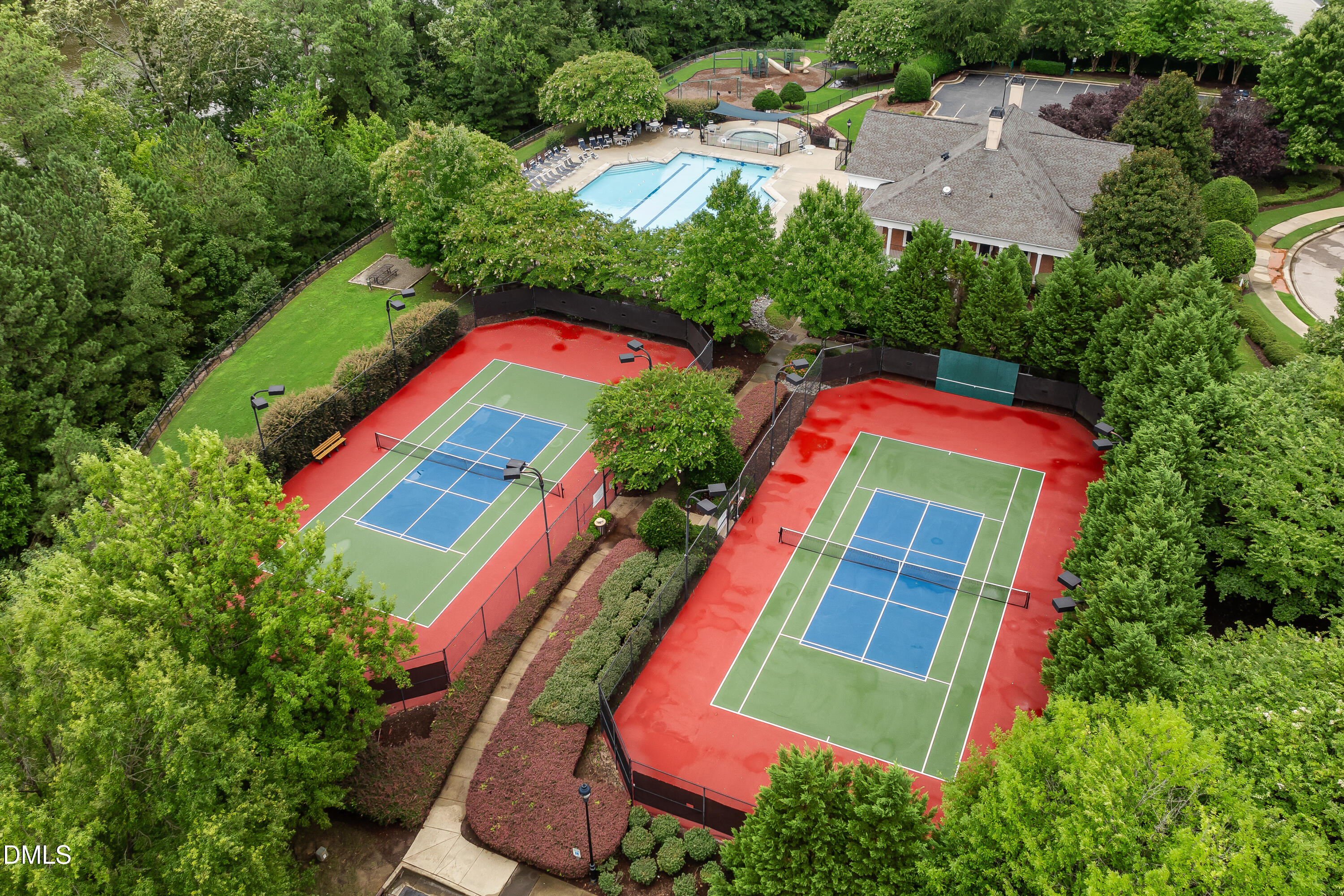 7608 Silver View Lane Raleigh, NC 27613 - Photo 44 of 46