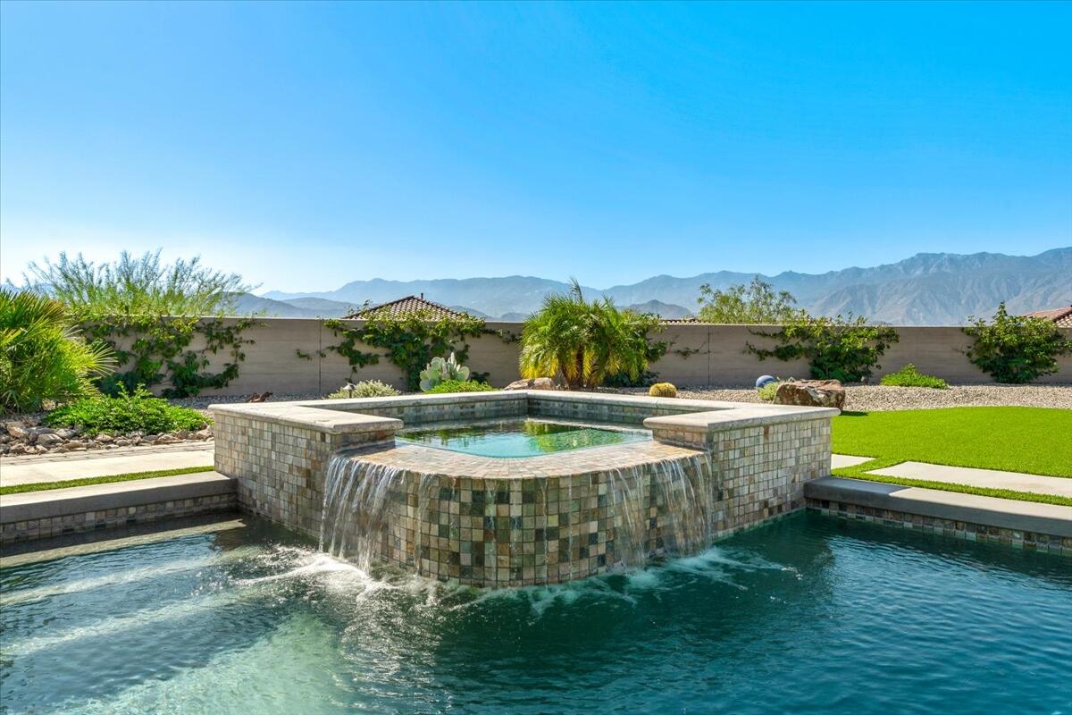 17 Cuvee Rancho Mirage, CA 92270 - Photo 43 of 74 32-17 Cuvee -48