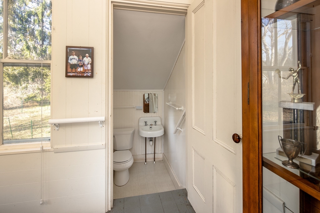 37 Ned's Point Road Mattapoisett, MA 02739 - Photo 27 of 42