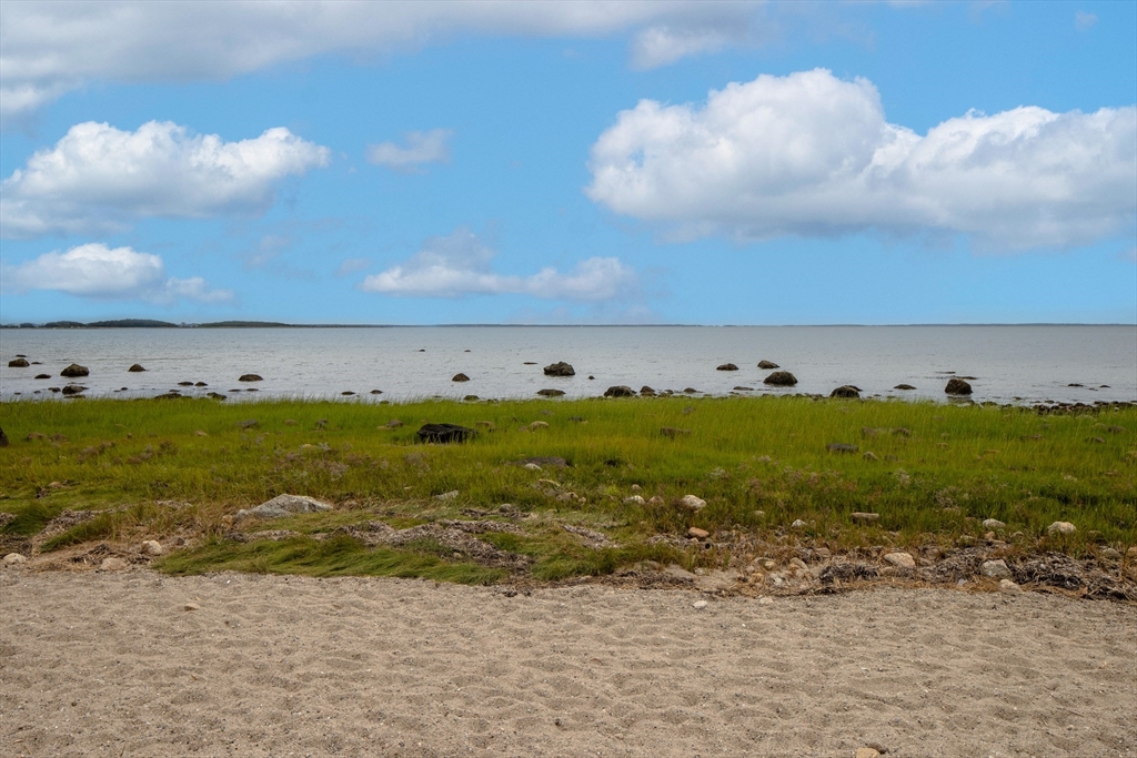 37 Ned's Point Road Mattapoisett, MA 02739 - Photo 7 of 42