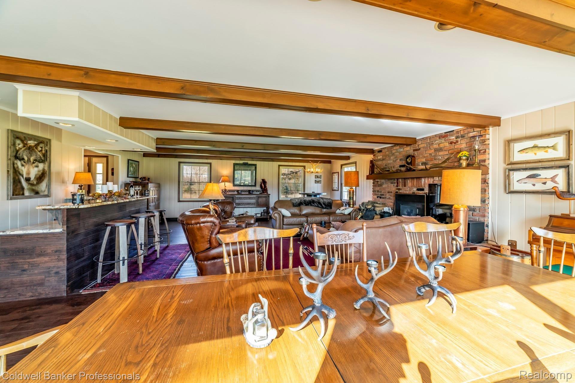 3180 Casey Road Metamora, MI 48455 - Photo 7 of 39 006-photo-dining-area-7703114.jpg
