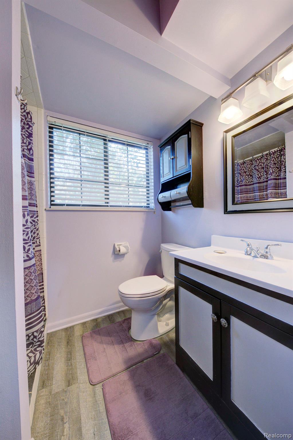 6154 Clarkston Road Clarkston, MI 48346 - Photo 44 of 73 BATHROOM