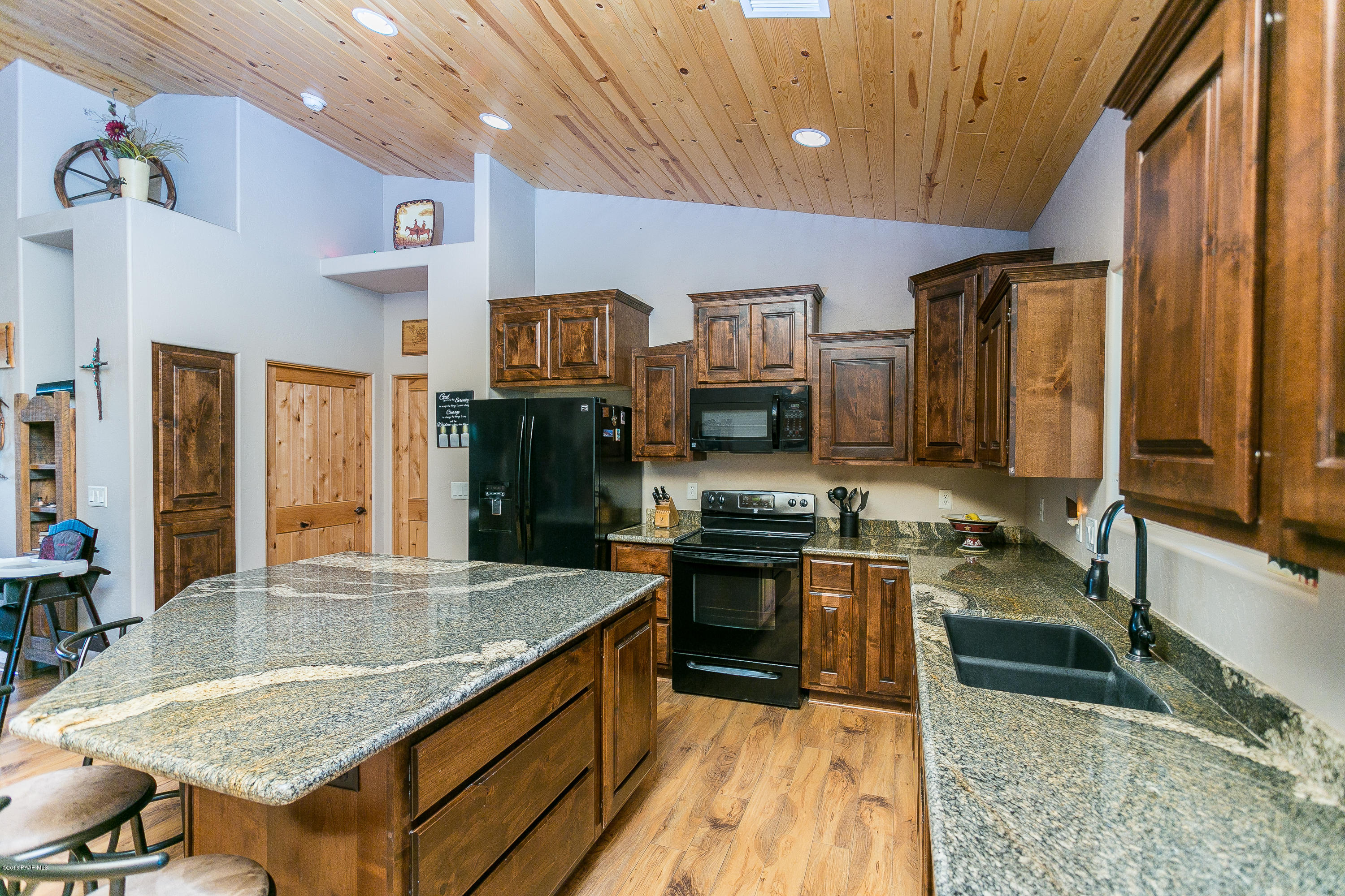 3465 Black Jack Ridge Road Prescott, AZ 86305 - Photo 8 of 23 Kitchen
