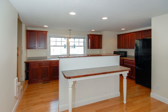 180-3 Drakeside Road, Unit 3 Hampton, NH 03842 - Photo 4 of 26