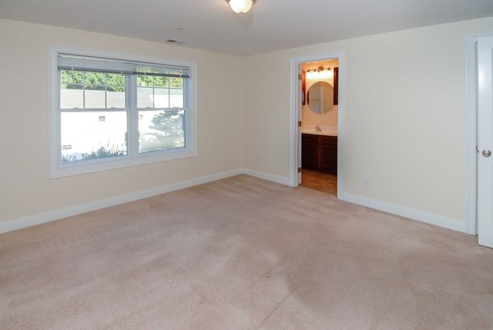 180-3 Drakeside Road, Unit 3 Hampton, NH 03842 - Photo 9 of 26