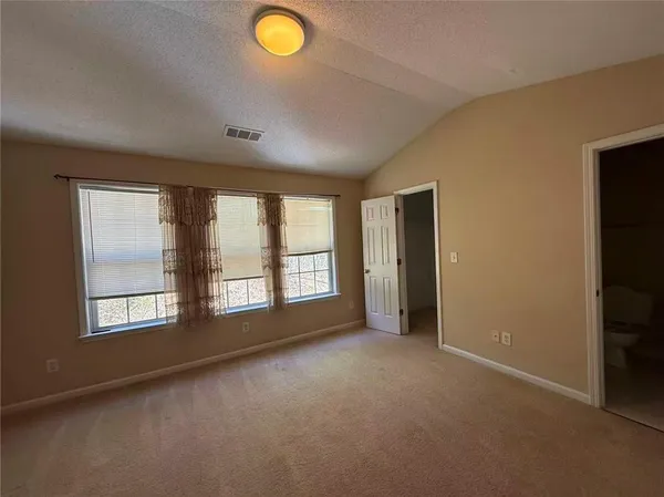 $1,700 | 4063 Howell Park Road, Duluth, GA 30096