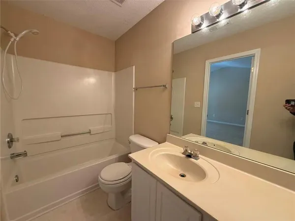 $1,700 | 4063 Howell Park Road, Duluth, GA 30096