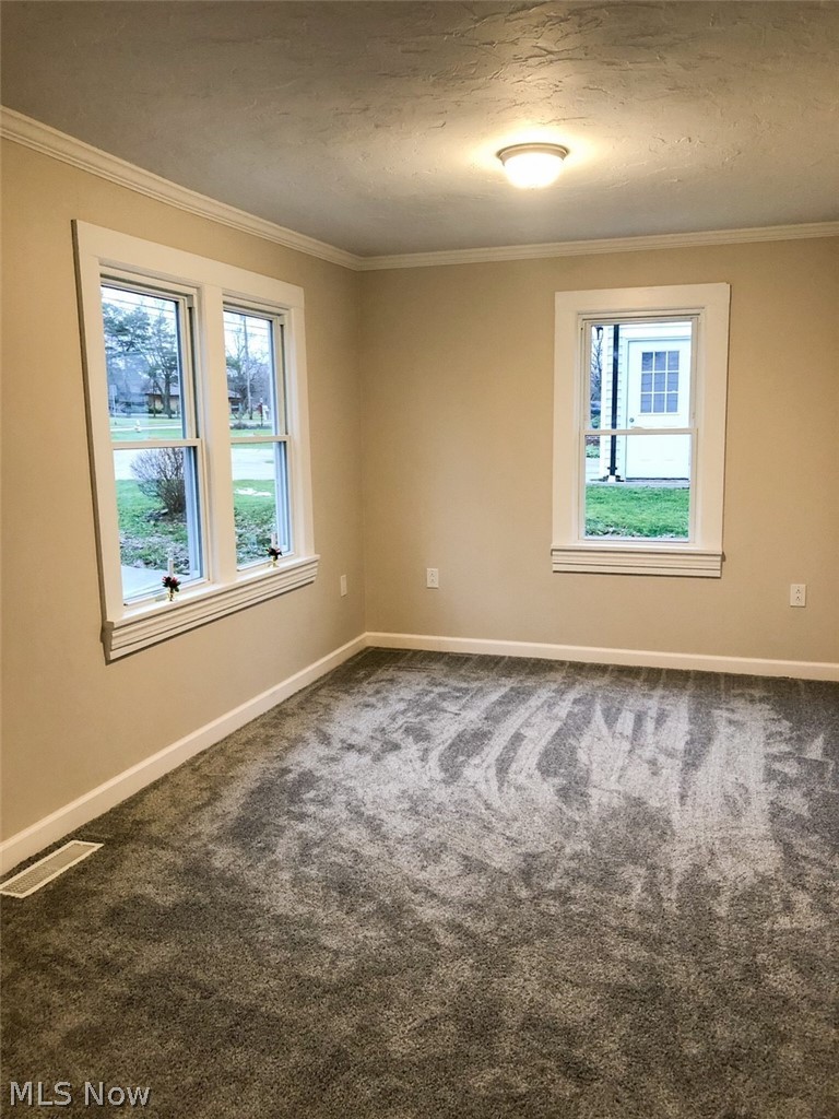 10056 Ridge Road North Royalton, OH 44133 - Photo 9 of 21