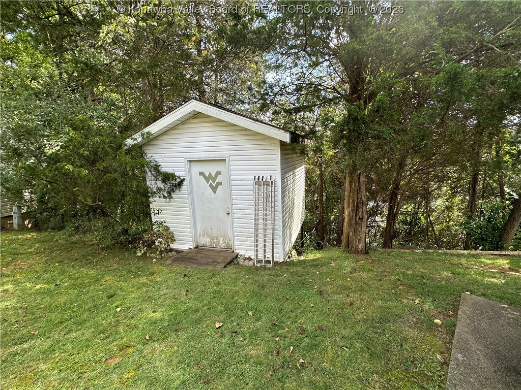 300 Pine Crest Lane Ripley, WV 25271 - Photo 5 of 32 Storage Building