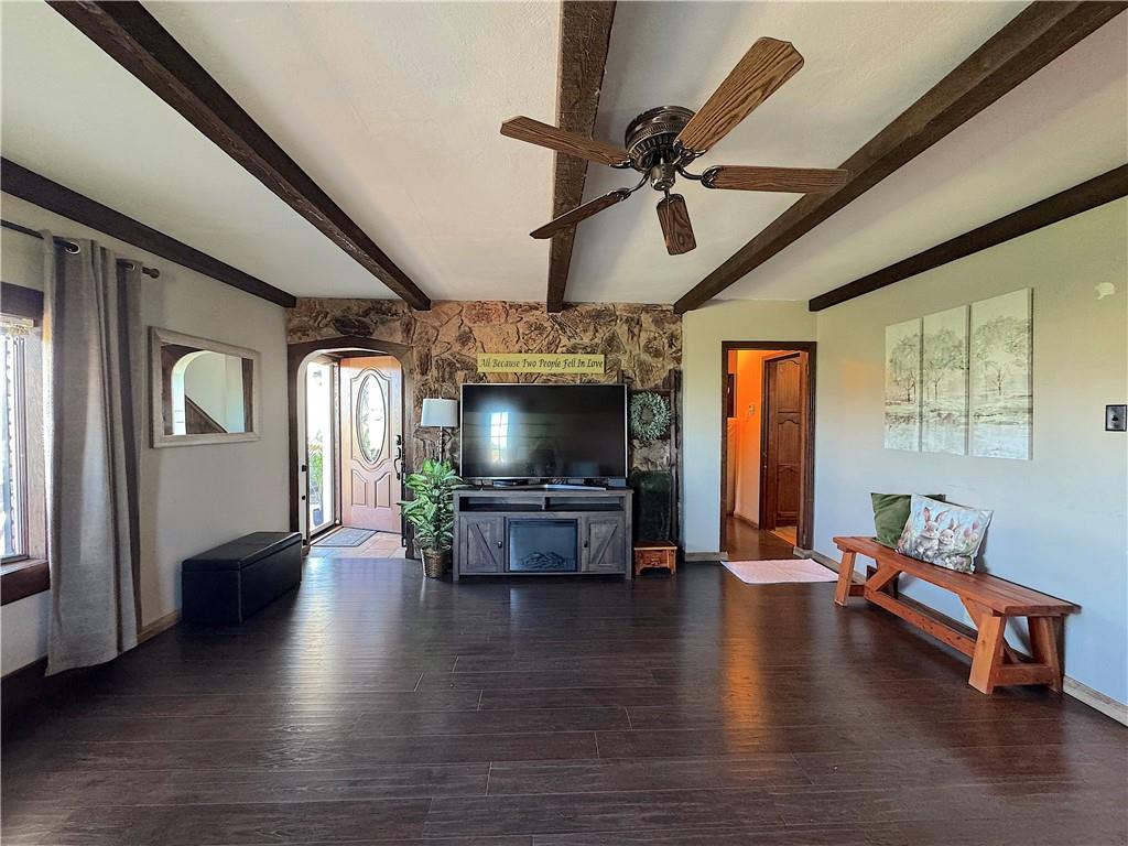 1998 Mt Pleasant Road Greensburg, PA 15601 - Photo 10 of 42