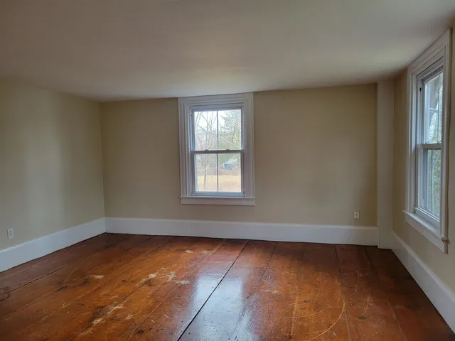 $2,000 | 106 A Emerson Avenue, Hampstead, NH 03841