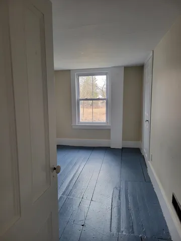 $2,000 | 106 A Emerson Avenue, Hampstead, NH 03841