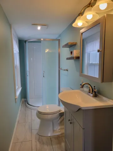 $2,000 | 106 A Emerson Avenue, Hampstead, NH 03841