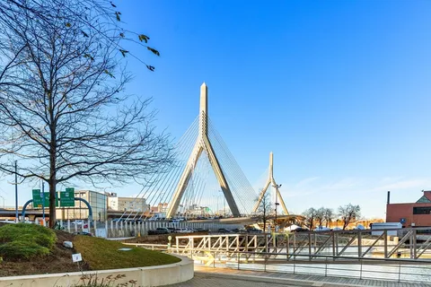 $1,650,000 | 100 Lovejoy Wharf, Unit 9F, Boston, MA 02114