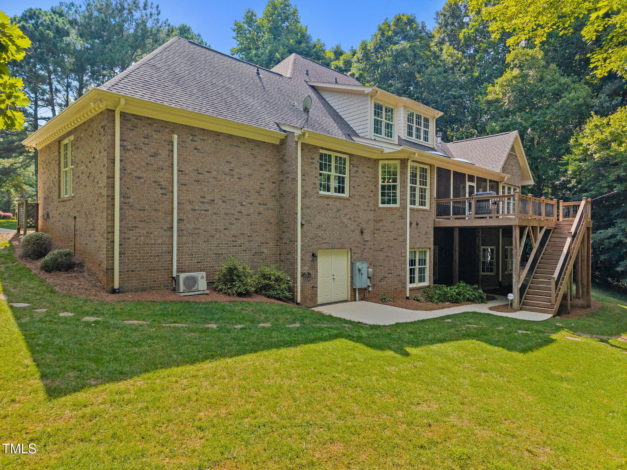 1217 Prairie Pond Circle Raleigh, NC 27614 - Photo 53 of 67 8-web-or-mls-DJI_20250725160928_0128_D