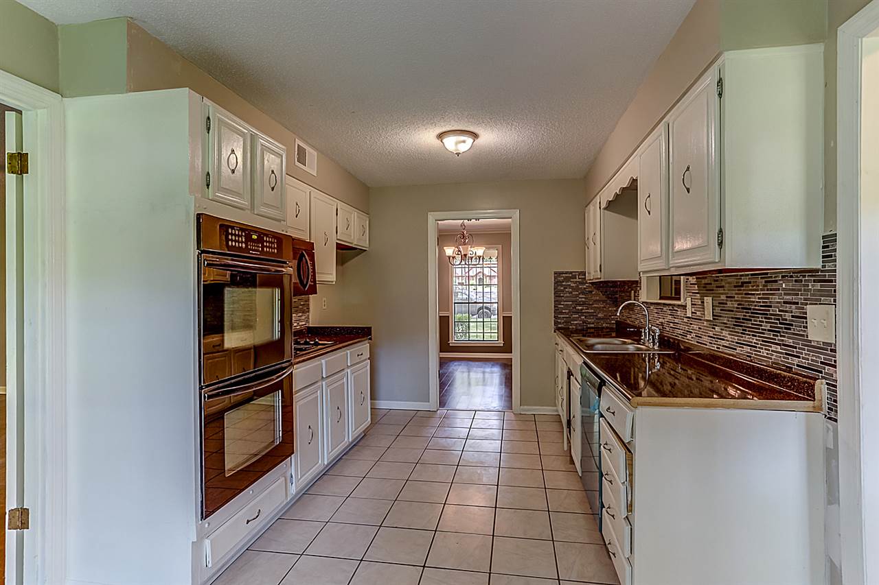 3062 Canyon Road Memphis, TN 38134 - Photo 7 of 25